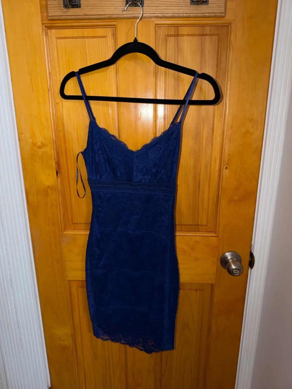 Guess Navy Blue Lace Mini Dress - Picture 1 of 2